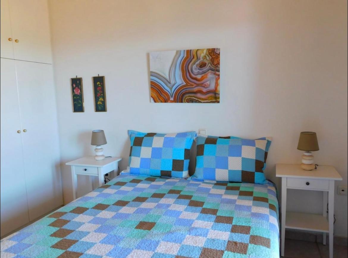Nirvana Guest House Vasilitsion ภายนอก รูปภาพ